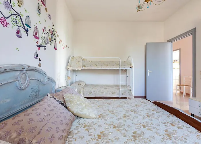 Iolanda By Barbarhouse Tatil Evi Torre Lapillo